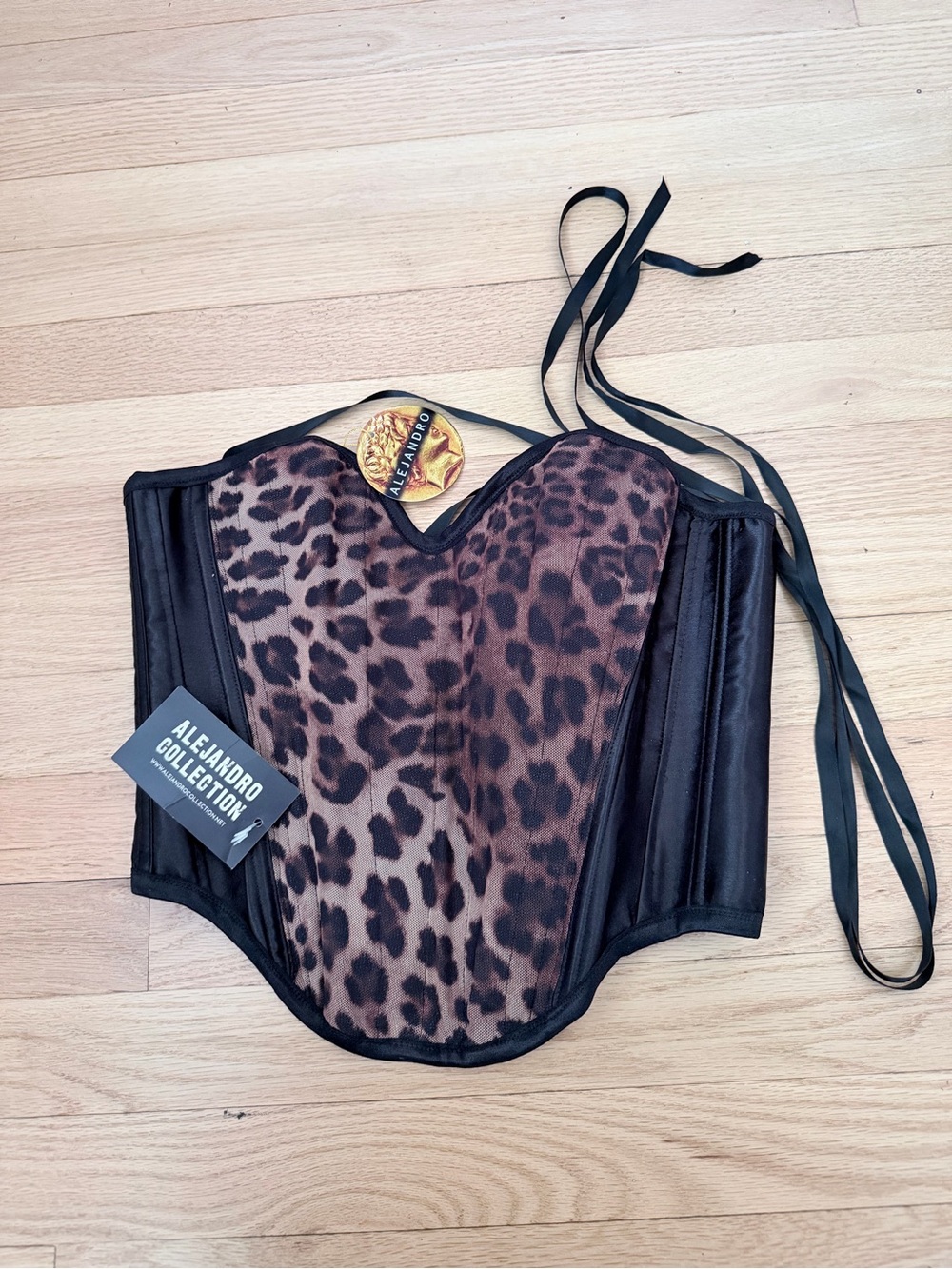 NWT ALEJANDRO COLLECTION SIZE XS BLACK CHEETAH PRINT CORSET TOP